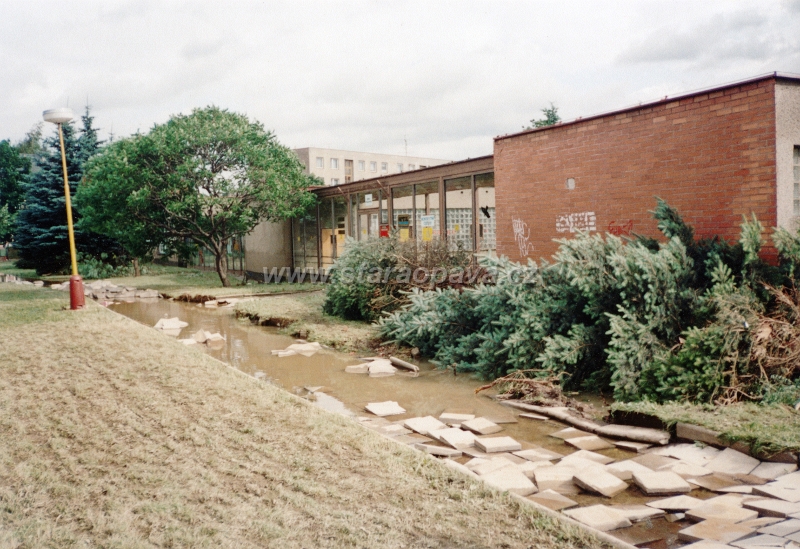 skody1997 (4).jpg - Povodně 1997, škody - Ordinace na Válečkové ulici